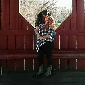 Meet your Posher, Connie